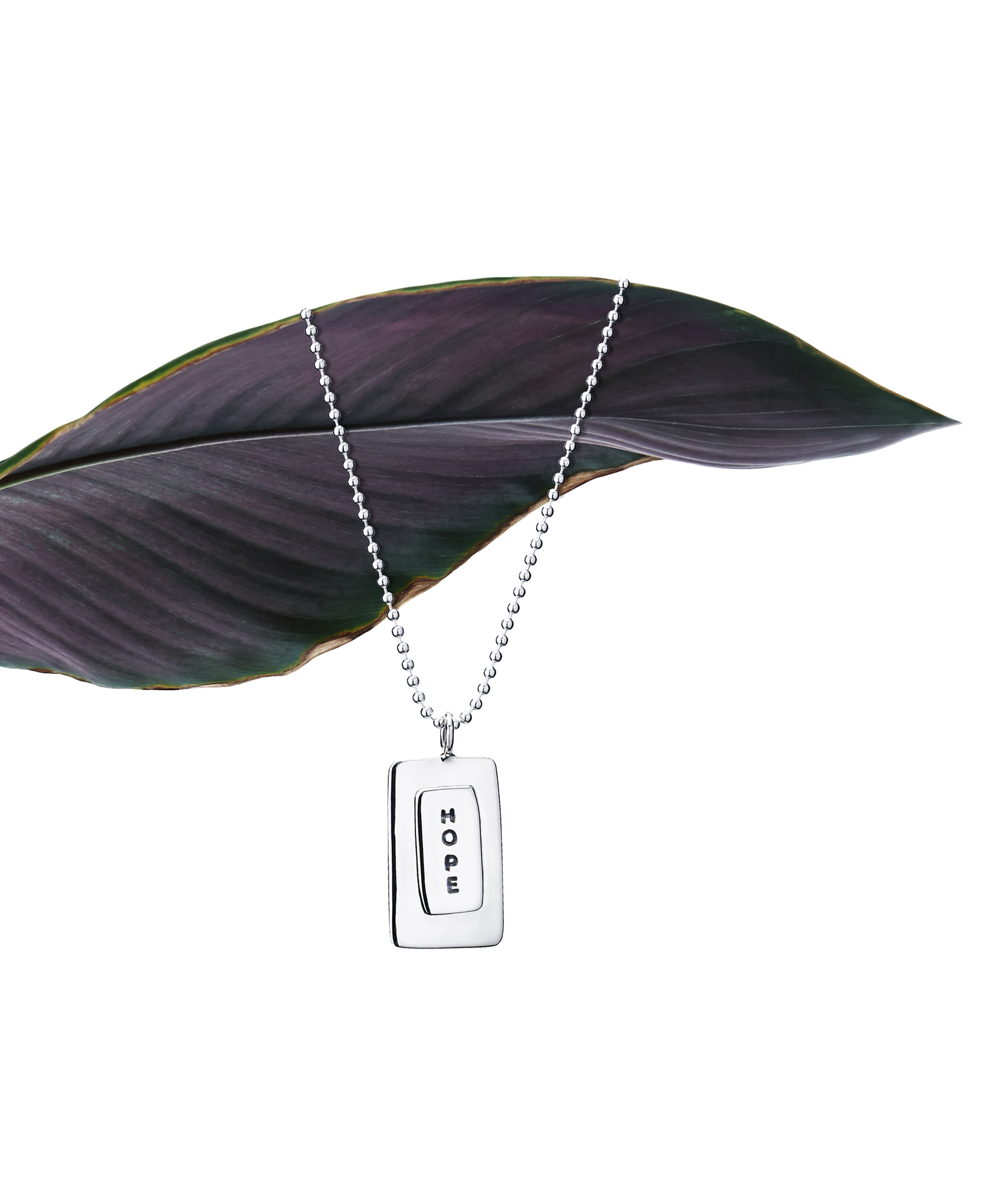 https://a.storyblok.com/f/329822/3840x4608/0136dc89ea/5x6-halsband-herr-efva-attling-stockholm.jpg